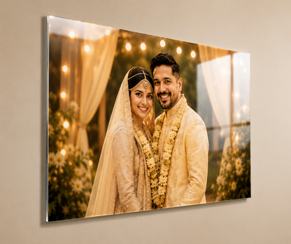 Acrylic portrait frame
