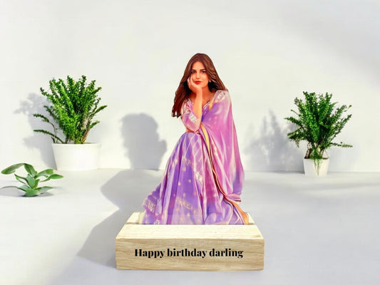 Personalized caricature with wooden base